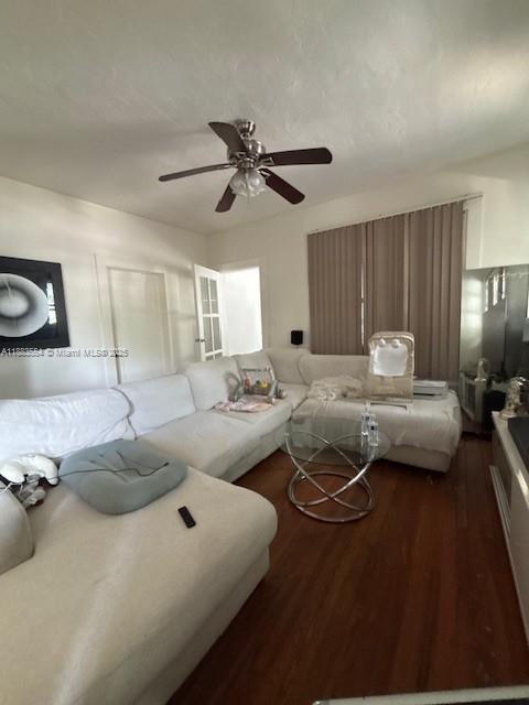 3 of 11 - 2643 Nw 23rd Ct, Miami, FL