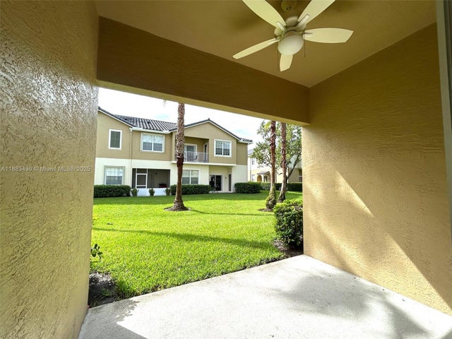 3 of 33 - 1560 Se Wilshire Pl 103, Stuart, FL