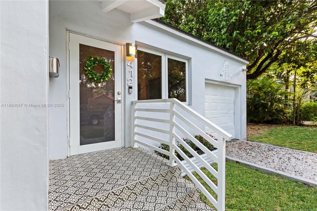 4 of 37 - 412 Zamora Ave, Coral Gables, FL