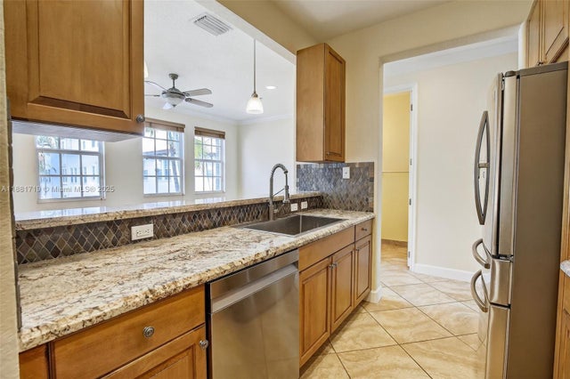 3 of 40 - 11900 Sw 27th St 1003, Miramar, FL