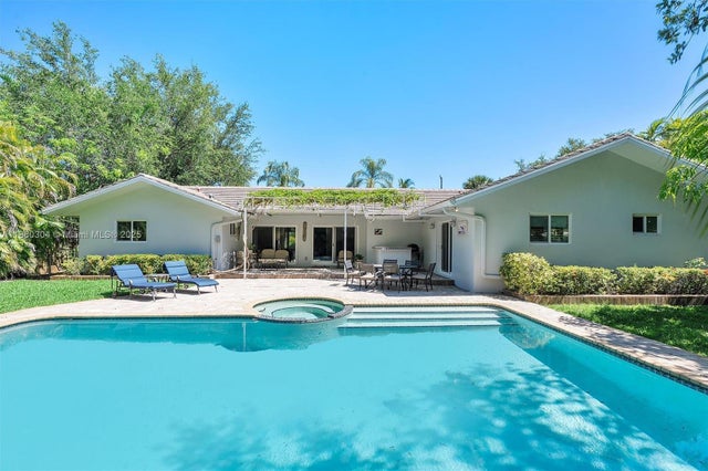 3 of 43 - 5930 Sw 81st St, South Miami, FL