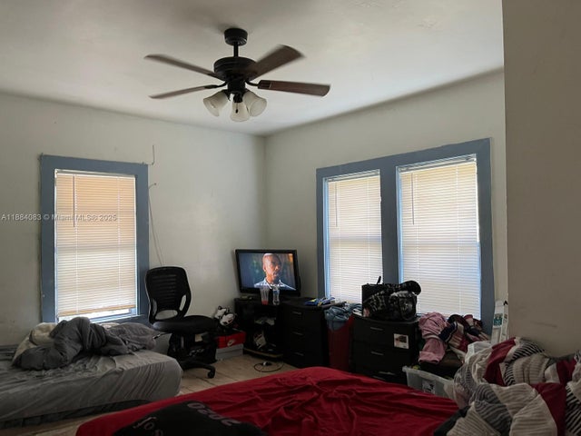 1012 18th St, West Palm Beach