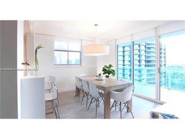 1 of 10 - 1250 S Miami Ave 901, Miami, FL