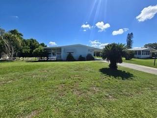 1 of 12 - 9 Century Blvd, Avon Park, FL