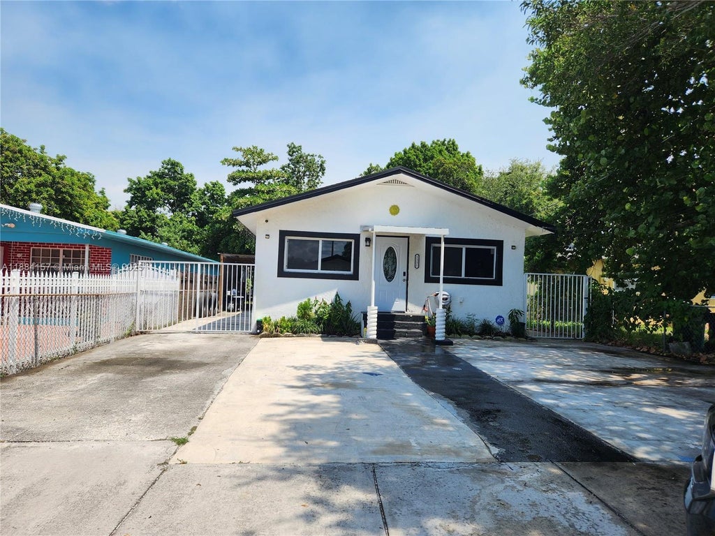 2331 Nw 59th St, Miami