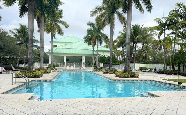 5 of 8 - 5300 Nw 87th Ave 701, Doral, FL