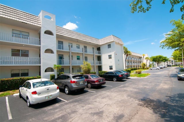 1 of 15 - 8300 Sunrise Lakes Blvd 206, Sunrise, FL