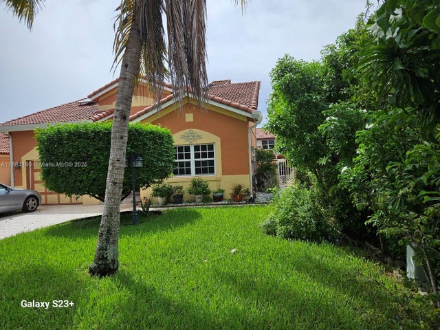 4 of 19 - 5320 Nw 190th St, Miami Gardens, FL