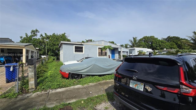 15694 Ne 10th Ct, North Miami Beach