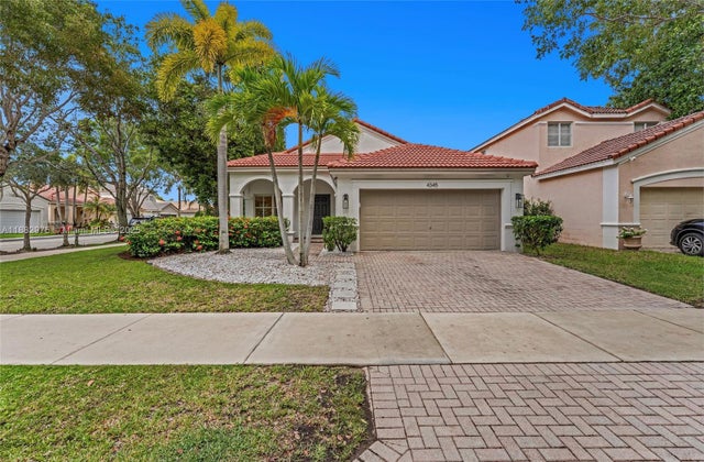 1 of 30 - 4345 Willow Ridge Dr, Weston, FL