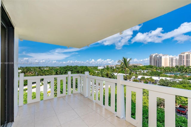 2 of 44 - 1121 Crandon Blvd E501, Key Biscayne, FL