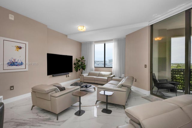 4 of 50 - 301 Altara Ave Lph914, Coral Gables, FL