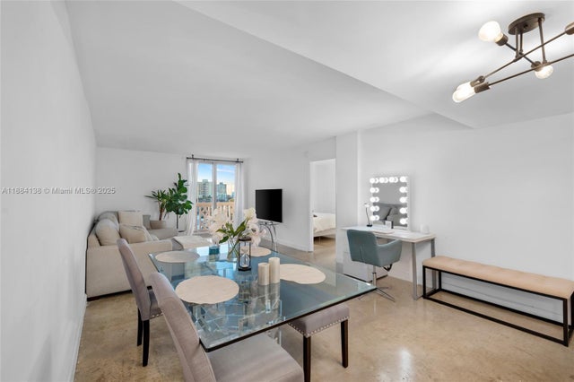 2 of 25 - 1020 Meridian Ave 816, Miami Beach, FL