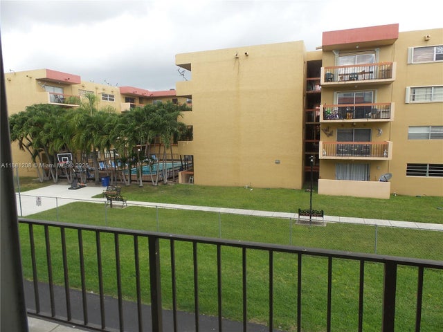2 of 11 - 399 Nw 72nd Ave 209, Miami, FL