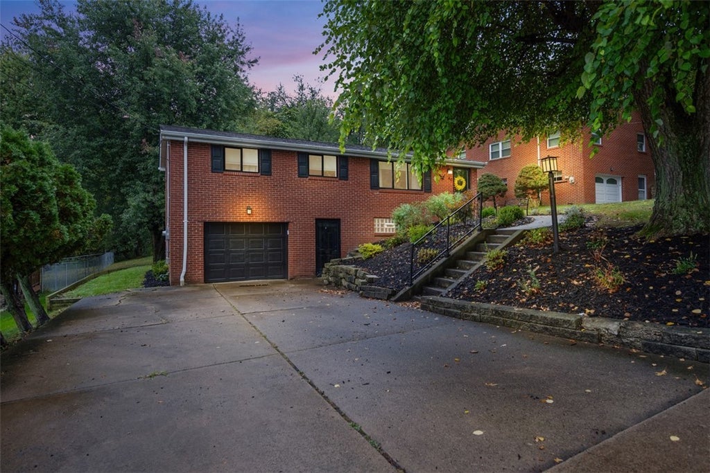 40 Stone Marker, South Strabane