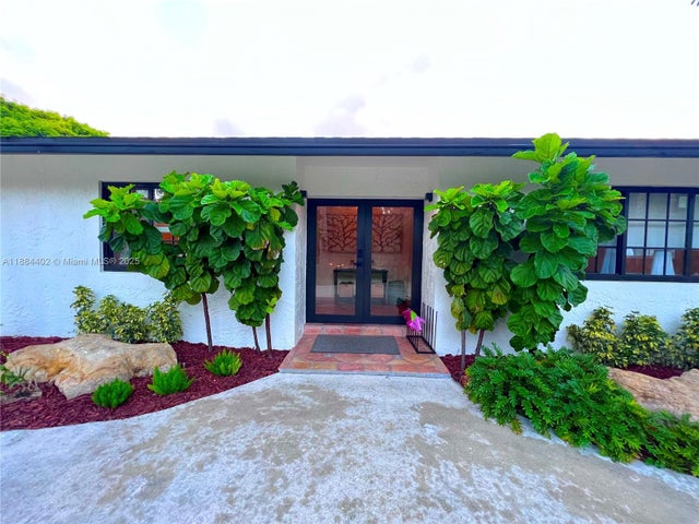 2 of 49 - 22600 Sw 180th Ct, Miami, FL