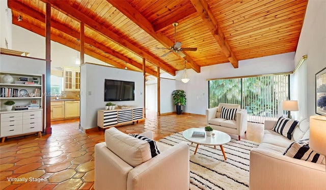 4 of 34 - 9220 Sw 78th Ct, Miami, FL