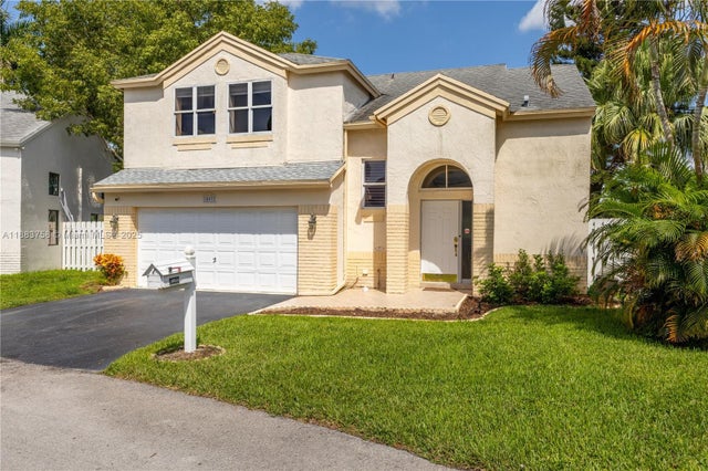 2 of 51 - 10931 Sw 10th Pl, Davie, FL