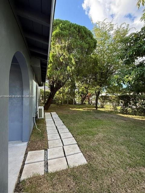 5 of 22 - 4400 Sw 36th St, West Park, FL