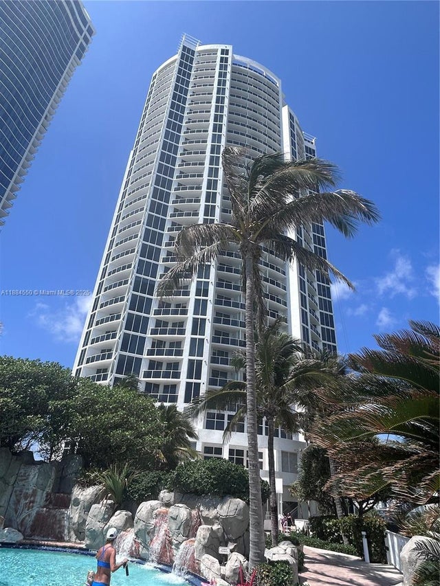 1 of 4 - 18001 Collins Ave 2206, Sunny Isles Beach, FL