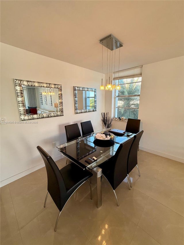 5 of 32 - 4142 N Jefferson Ave 4d, Miami Beach, FL
