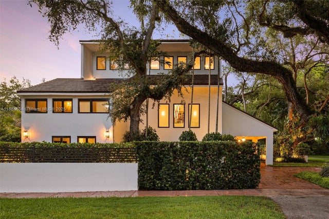 4 of 47 - 6510 Castaneda St, Coral Gables, FL