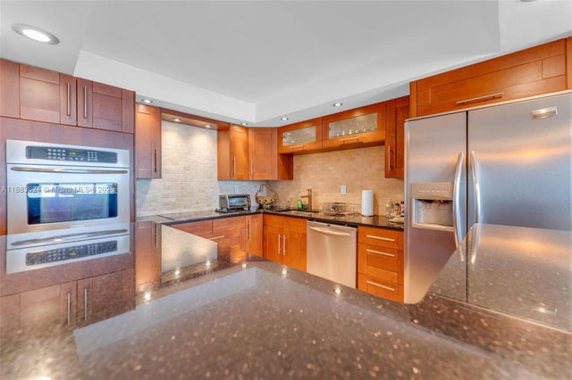 2 of 42 - 18021 Biscayne Blvd 1503, Aventura, FL