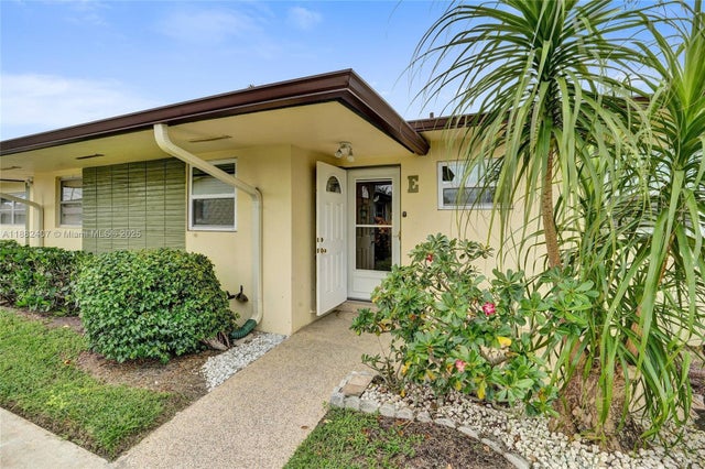 3 of 63 - 2921 W Crosley Dr W E, West Palm Beach, FL