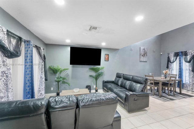 2 of 35 - 649 Latona Ave, Lake Worth, FL