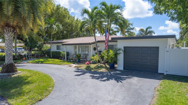 1 of 51 - 1116 Se 13th Ct, Deerfield Beach, FL