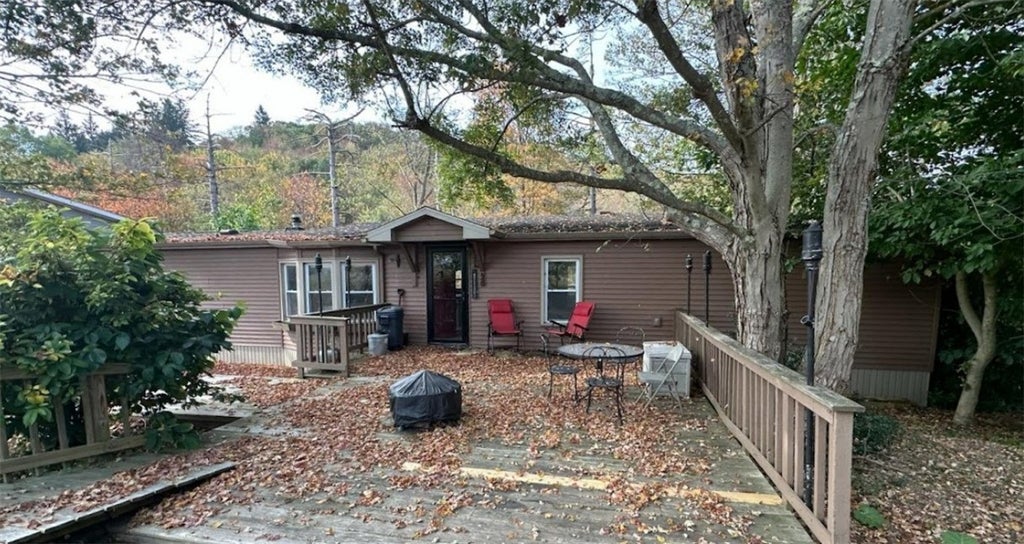 640 Main Street, Stoystown Boro