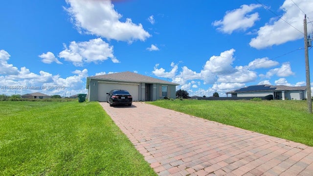 1 of 13 - 7011 Waldo Circle, La Belle, FL