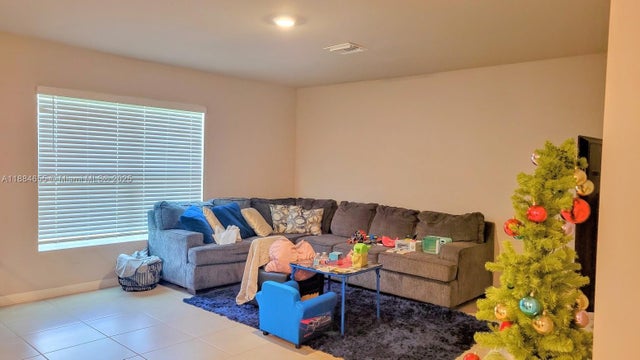 5 of 13 - 7011 Waldo Circle, La Belle, FL