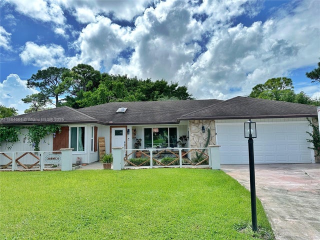 1 of 18 - 5425 Woods West Dr, Lake Worth, FL