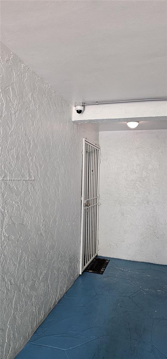 4 of 14 - 1090 Ne 129th St 205, North Miami, FL