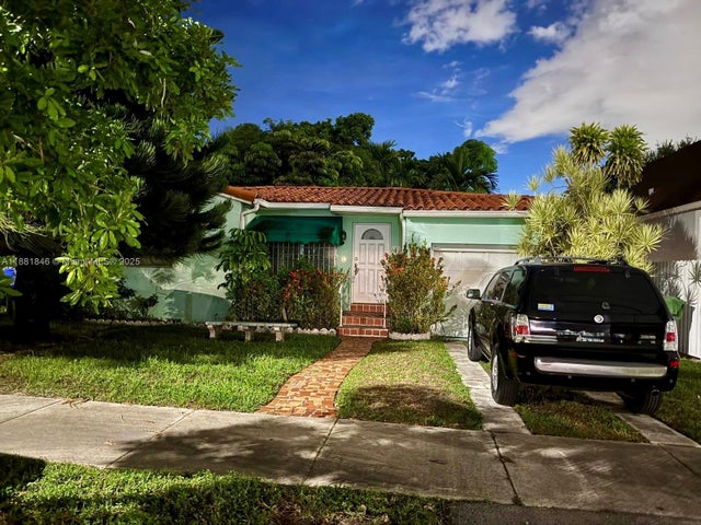 1 of 2 - 140 Sw 48th Ct, Miami, FL