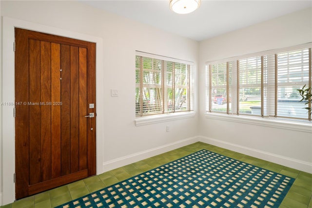 3 of 28 - 1515 Sw 10th St, Miami, FL