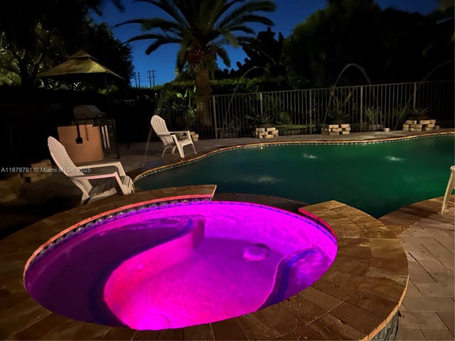 4 of 85 - 3445 Nw 87th Ave, Cooper City, FL