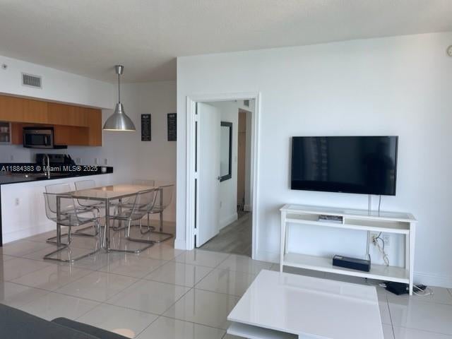 5 of 32 - 1750 N Bayshore Dr 2201, Miami, FL