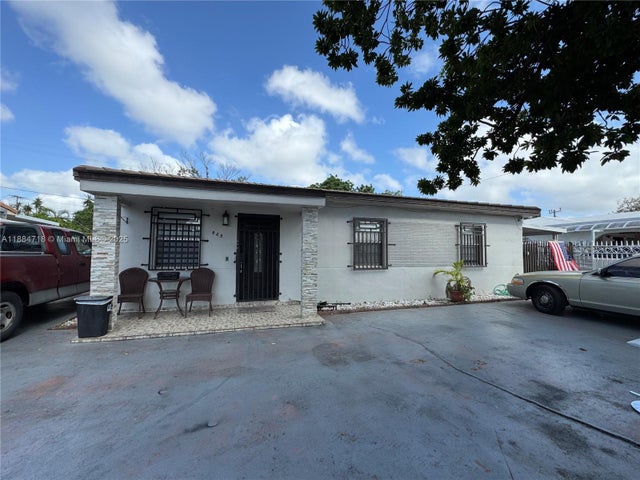 1 of 11 - 825 E 9th Ln, Hialeah, FL