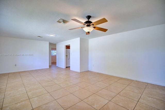4 of 30 - 2706 Kingswood Drive, Sebring, FL