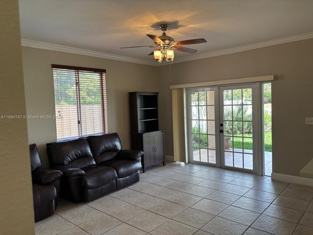 4 of 35 - 6437 Sw 158th Psge, Miami, FL