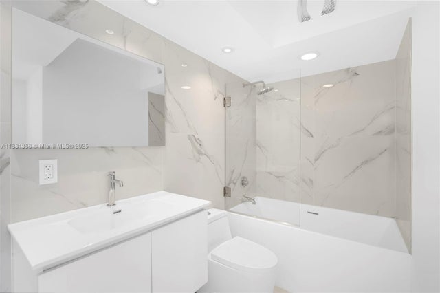 5 of 17 - 221 Jefferson Ave 10, Miami Beach, FL