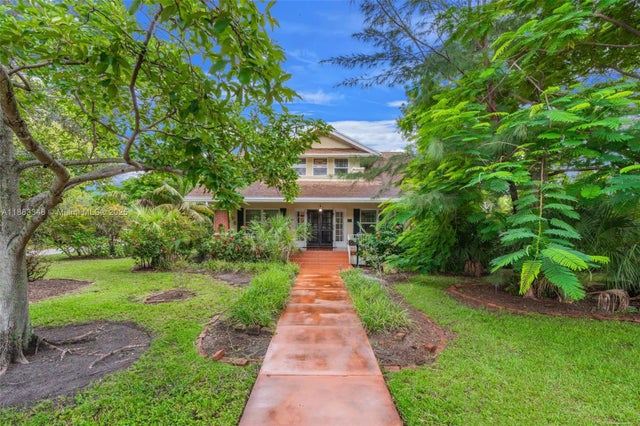 1 of 52 - 410 Ne 5th Ave, Pompano Beach, FL