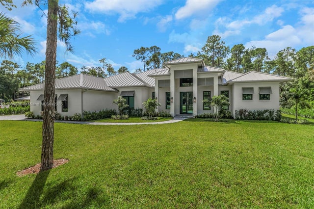 2 of 40 - 5174 Sycamore Dr, Naples, FL
