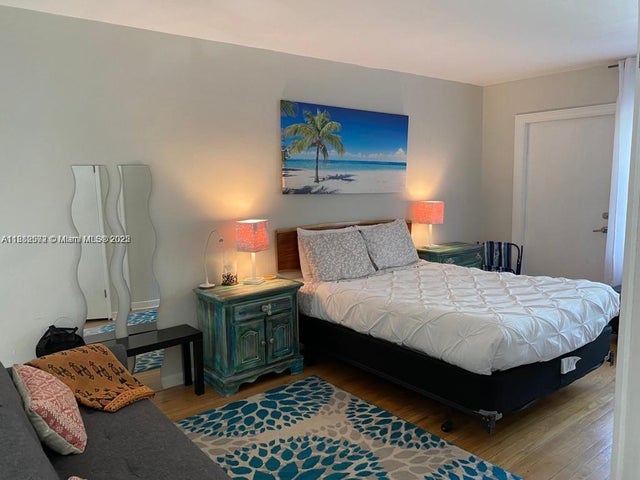 5 of 28 - 6865 Bay Dr 1, Miami Beach, FL
