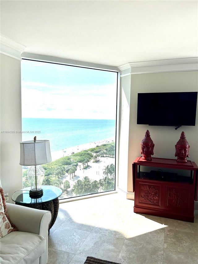 5 of 30 - 7330 Ocean Ter 18-c, Miami Beach, FL