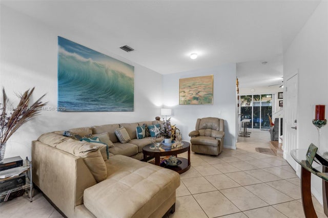 4 of 41 - 12979 Sw 133rd St, Miami, FL