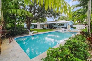 Photo of Listing #A11884336