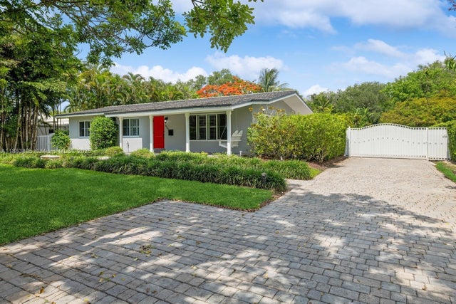2 of 36 - 10300 Sw 59th Ave, Pinecrest, FL